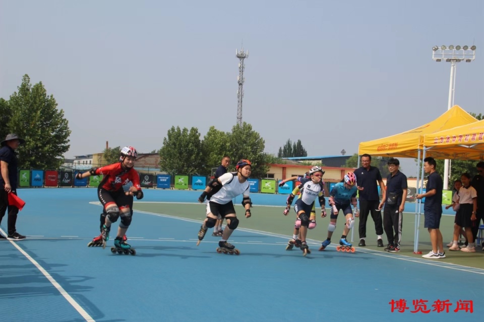淄博市第十八届中学生运动会轮滑比赛:飞轮筑梦