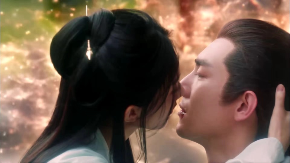 《与凤行》16分钟预告曝光,上演生离死别,配音很酷似赵丽颖本人_腾讯