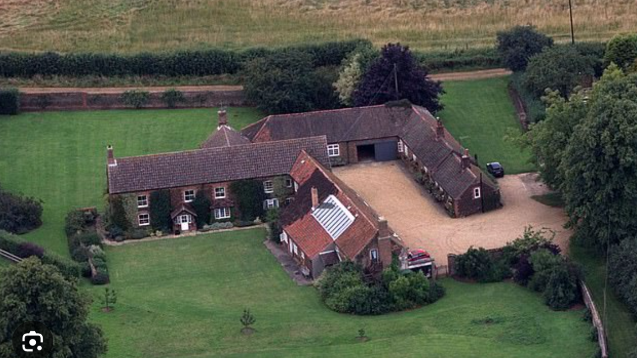 我是女王的兒子！爆料稱安德魯被趕時崩潰，查爾斯早知道內幕？ - 