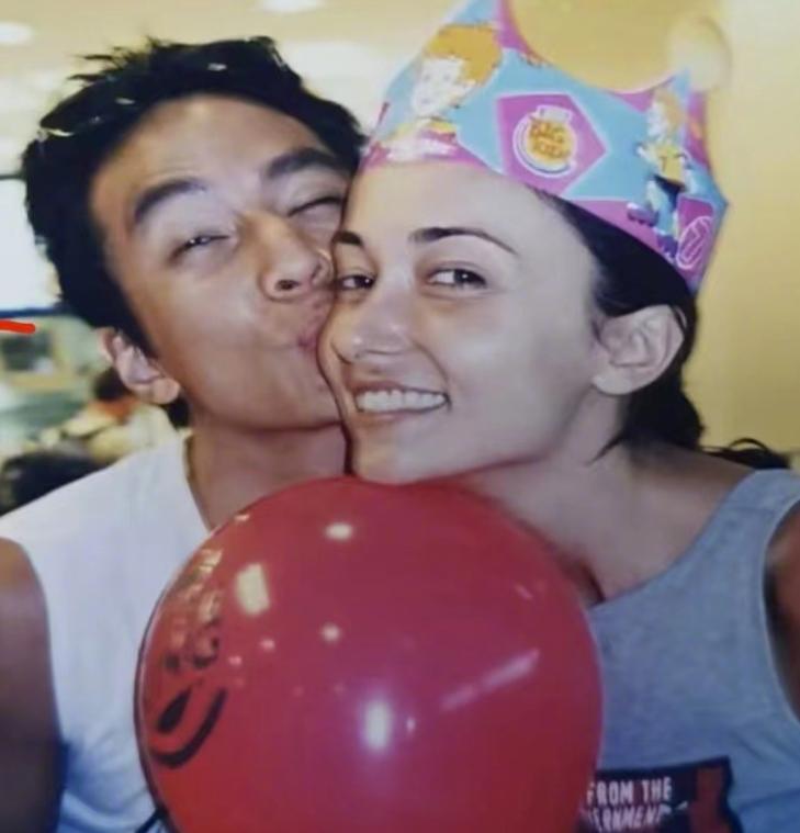 吴彦祖庆祝14周年结婚日,亲手做蛋糕,表白没有她就活不下去!