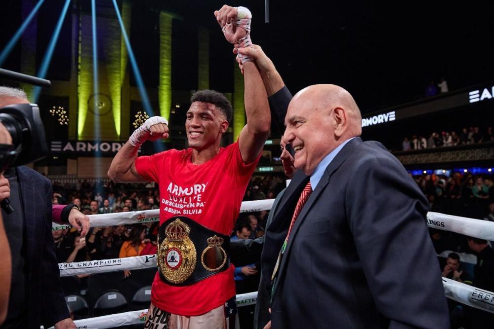 教练:大卫·莫雷尔应该去挑战超中量级的顶级拳手_腾讯新闻