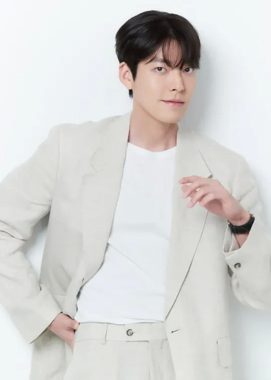 金宇彬,宋慧乔等韩国演员经历重大转折后的现状_腾讯新闻