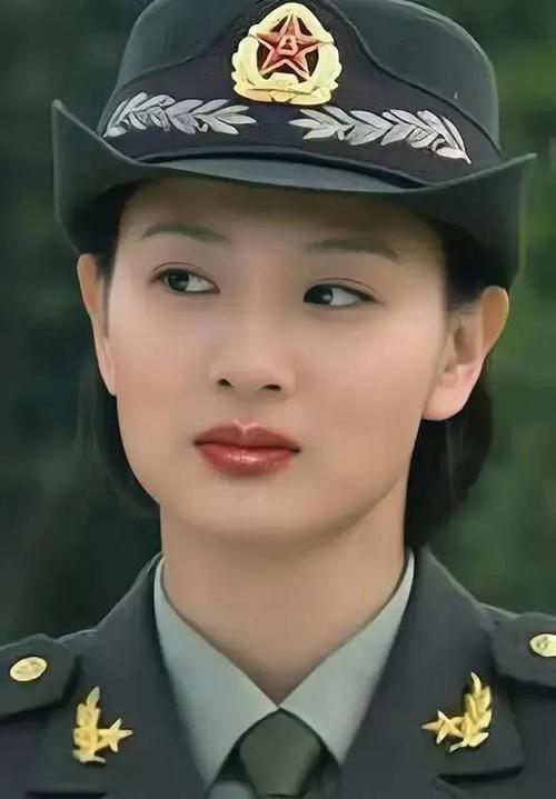 被誉为"铁娘子",长得美演技好,低调嫁同行为妻 生活简单幸福