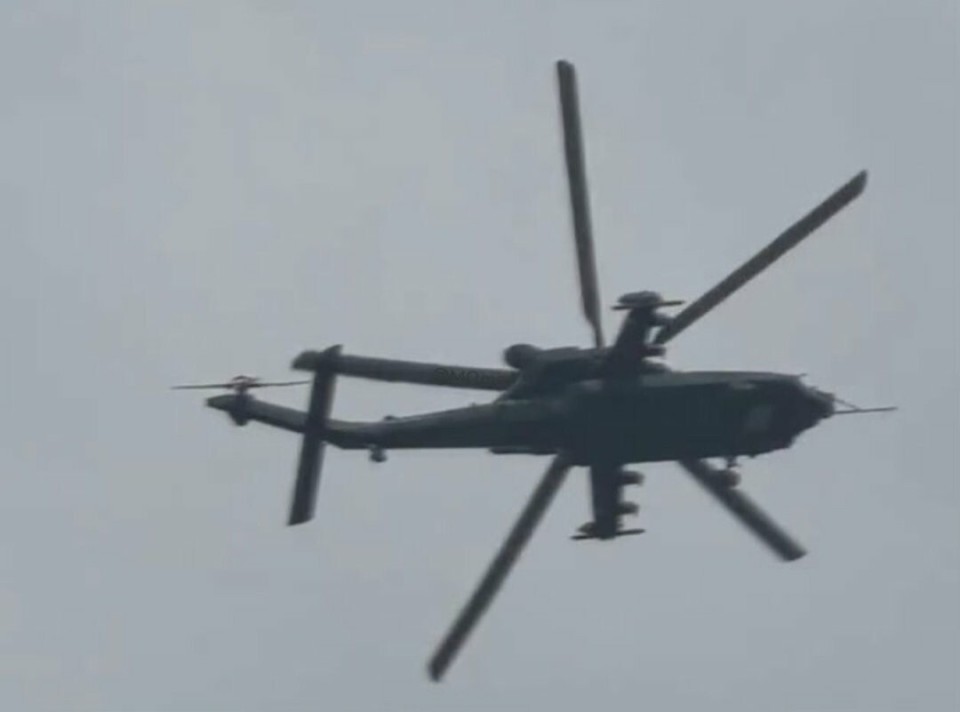 �й�ֱ-21 ������սAH-64�������桱