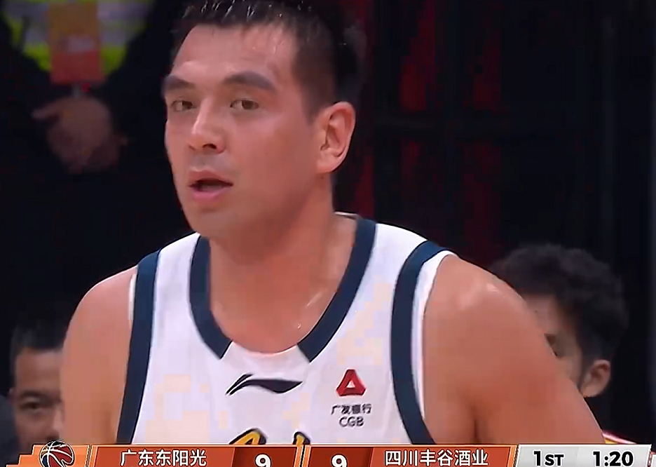 廣東四川菜雞互啄，球員：3人優秀，4人合格，胡明軒王少傑低迷 - 