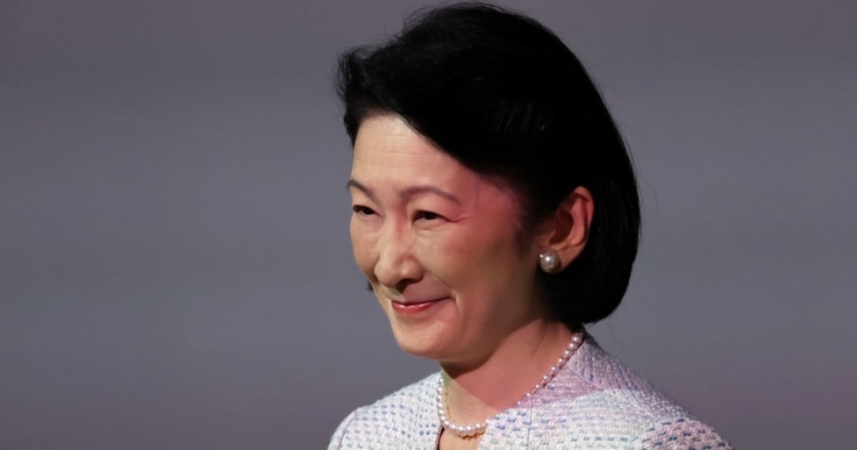 真正的平民王妃：从绝美微笑到笑面狐狸，日本皇室纪子妃_腾讯新闻