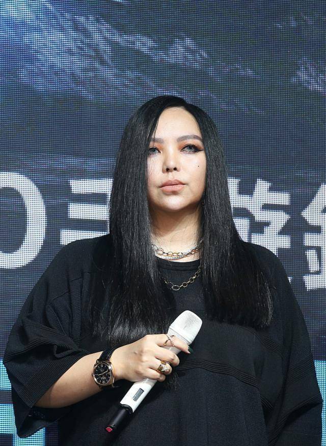 张惠妹近照曝光暴瘦60斤成筷子腿每天只吃4片牛肉和1碗青菜