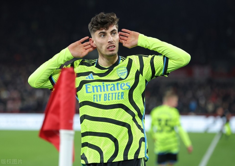 英超连环剧本猝不及防:福登拯救哈弗茨,瓜迪奥拉无端被羞辱咎由自取?