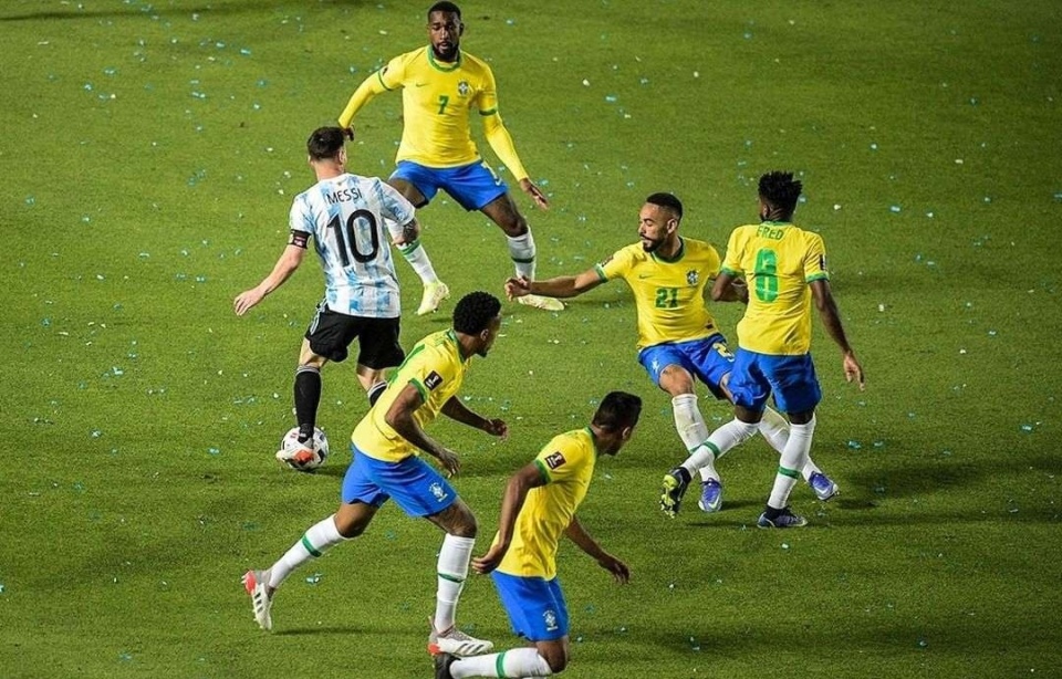 梅西神图再现孙兴慜球王附体1v5神操作独闯龙潭对手拉不住