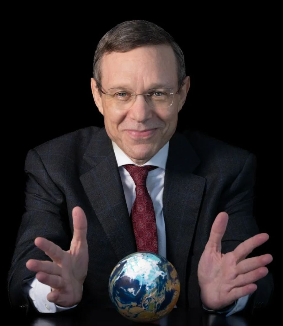 哈佛教授：外星飞船逼近地球！黑暗森林理论正在太阳系验证？-腾讯新闻