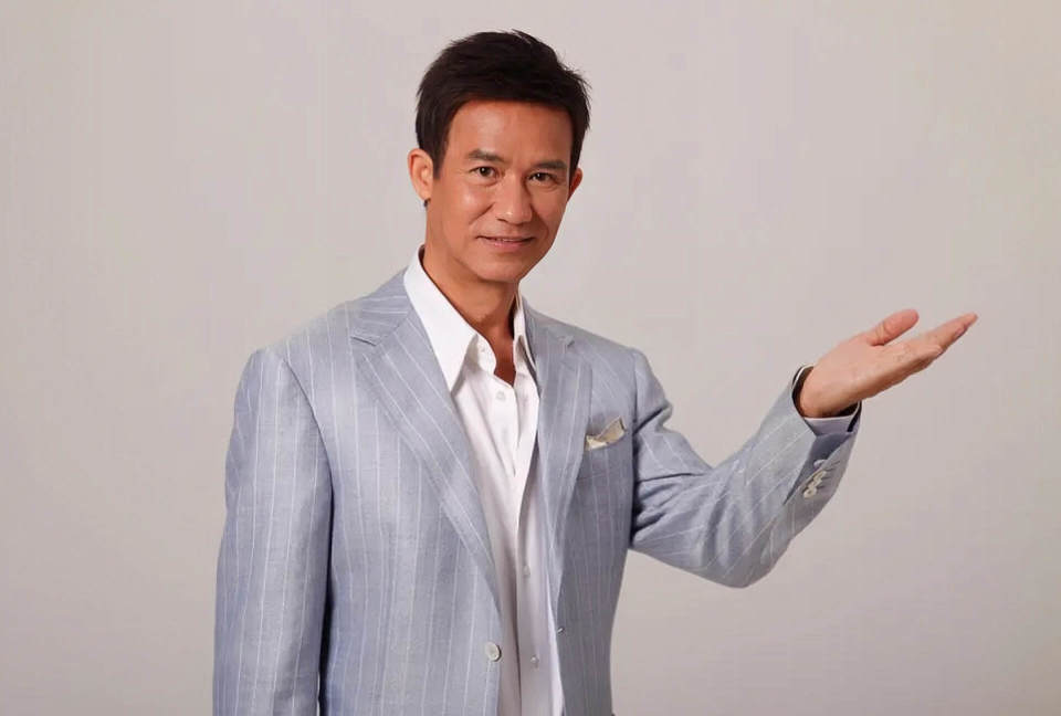 tvb知名配角演员在内地演主角,与回族美女再婚老来得子_腾讯新闻