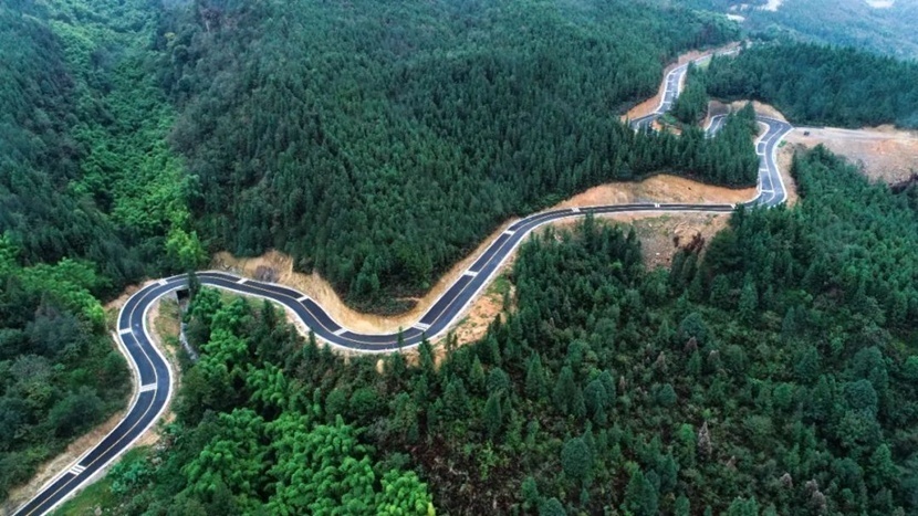 2024上半年四川普通公路完成投资534.13亿元