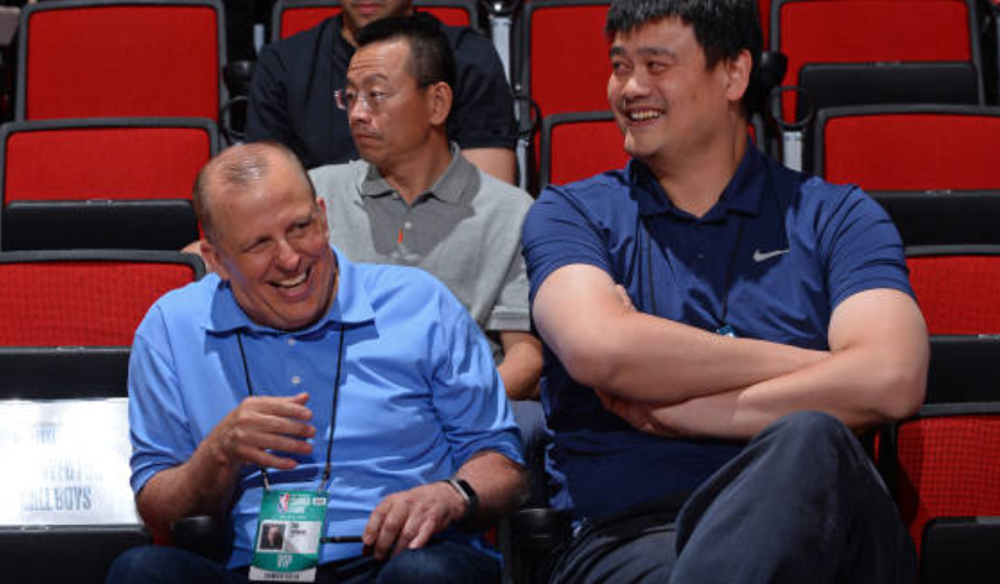 最低票价已翻倍 锡伯杜:姚明运动能力不如他_腾讯新闻