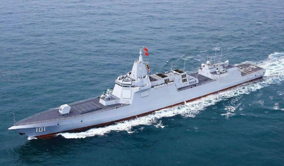 海里发现"大鱼",南昌舰海峡发现日本潜艇,055反潜能力有多强_腾讯新闻