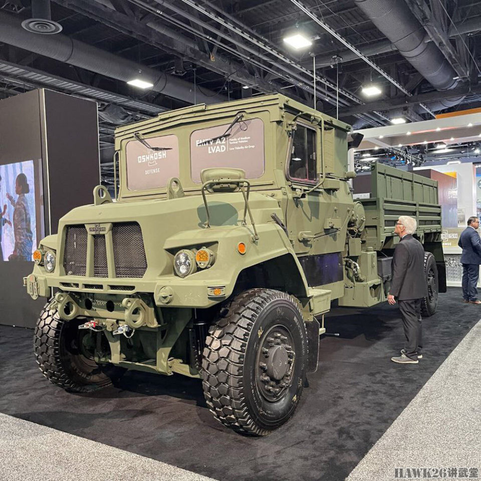 美国陆军完成m1093a2中型卡车空投测试 提高空降部队战备能力