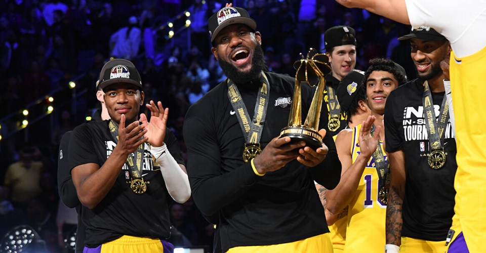 shams:湖人将在主场悬挂季中锦标赛冠军旗帜-腾讯新闻