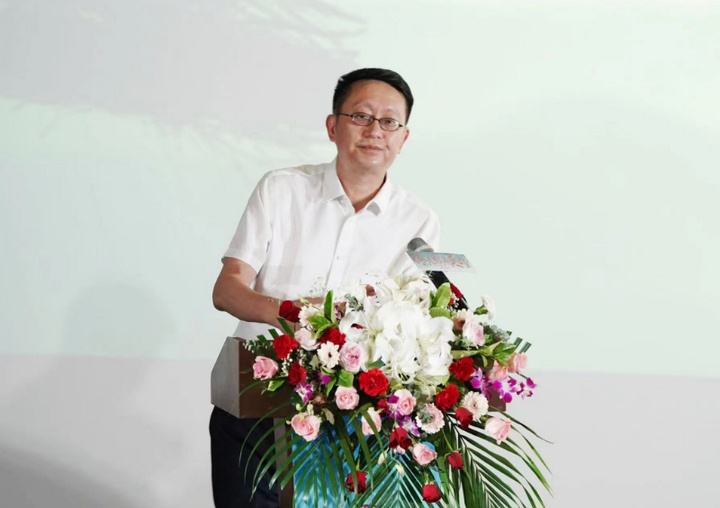 《你是我的英雄》成都首映,民间救援队大爱温暖人心