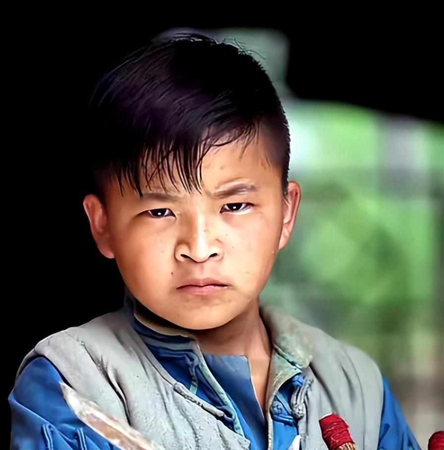 汶川救人英雄林浩正式官宣结婚,女友肤白貌美,事业有成让人羡慕