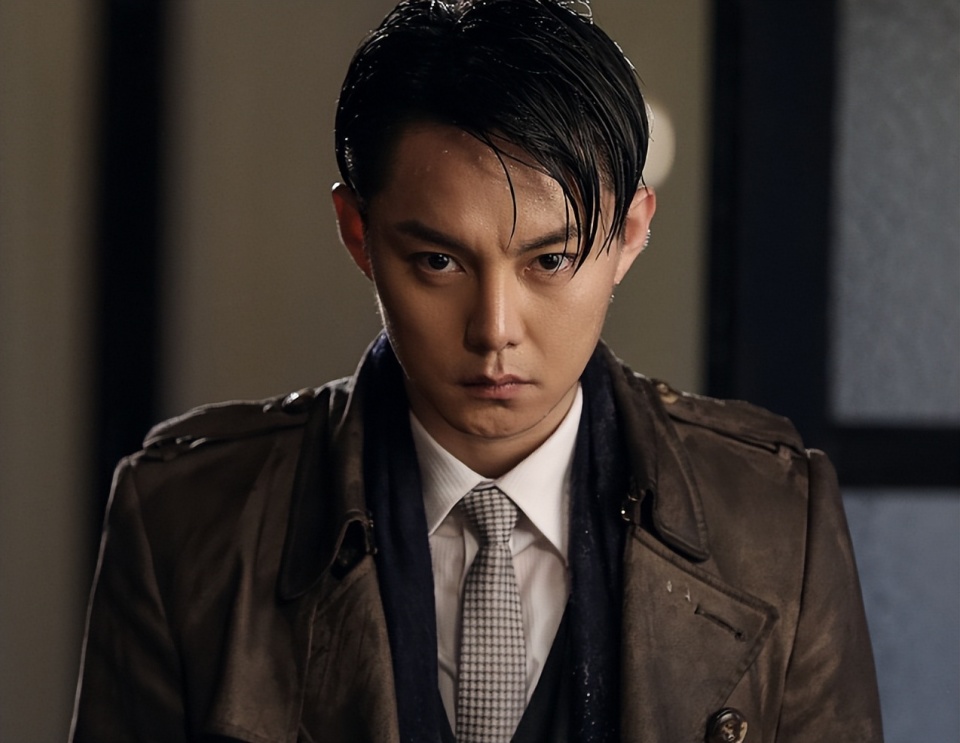 《飞驰人生2》:用生命质感在飙戏的沈腾和尹正,捅破了演技天花板