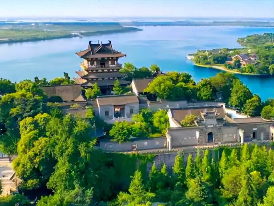 江苏最小的城市，为什么GDP吊打一半省会？答案藏在一条产业链里_腾讯新闻