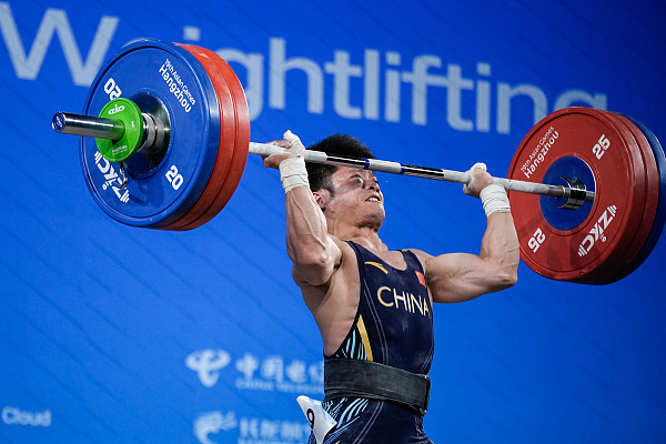 亚运英雄|"小钢炮"强者恒强 李发彬不惧"内卷"-腾讯新闻