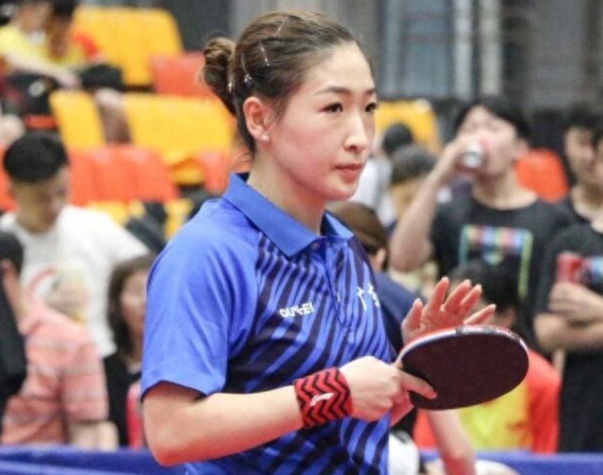 刘诗雯大获全胜!3-0横扫对手,再次征战赛场,与全国冠军联手_腾讯新闻