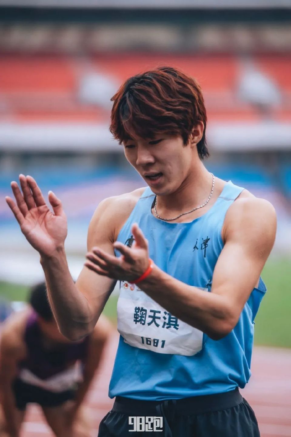 跑视界 | 田径大奖赛:男子110米栏谢文骏回归 徐卓一达标巴黎奥运