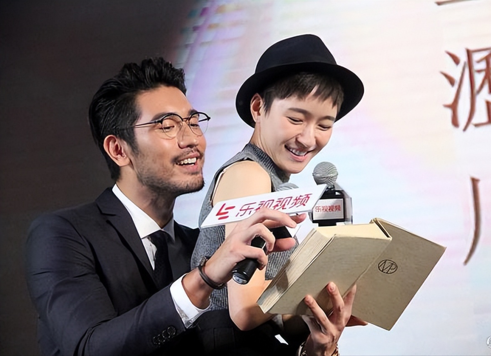 而另一边的焦俊艳则仍在《青年医生》