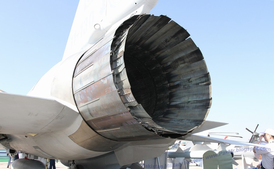 仍然选择了俄罗斯的rd-93发动机