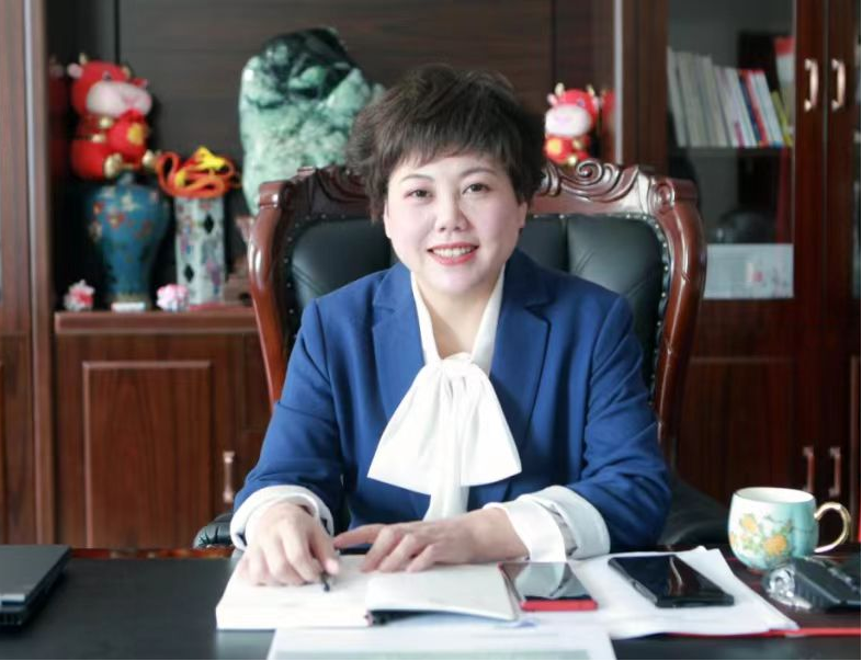 在所有山西籍企业家中,杨霞的身价位列第四,排在其前面的分别是李彦宏