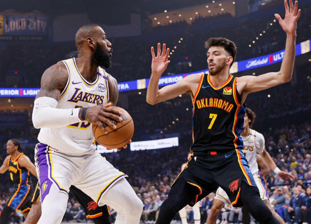 場均轟34分9助攻，又打破歷史紀錄！再忍一個賽季，你或許被誤解了 - 