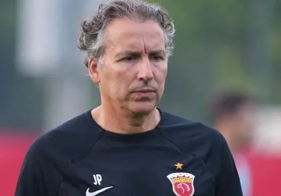 哈维尔有望回归:中超1表现糟糕球队邀请他!