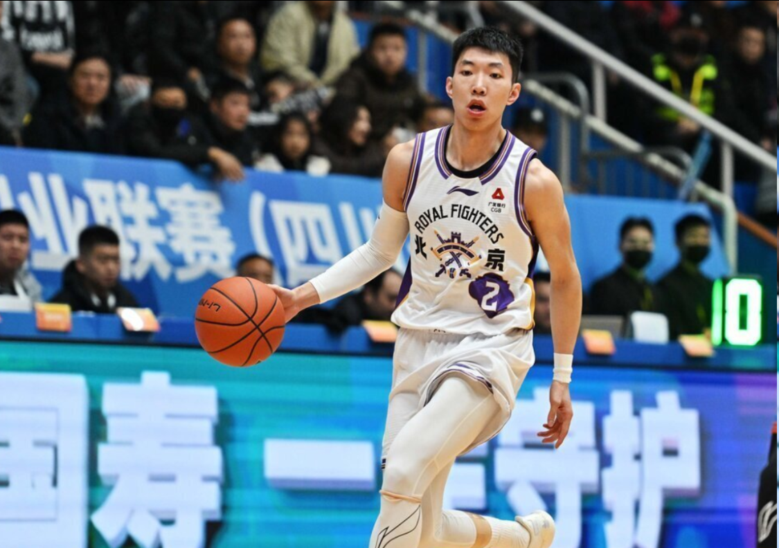 全場正負值最低的國手！12投8鐵+在場輸28分，球迷：節奏版艾倫？ - 