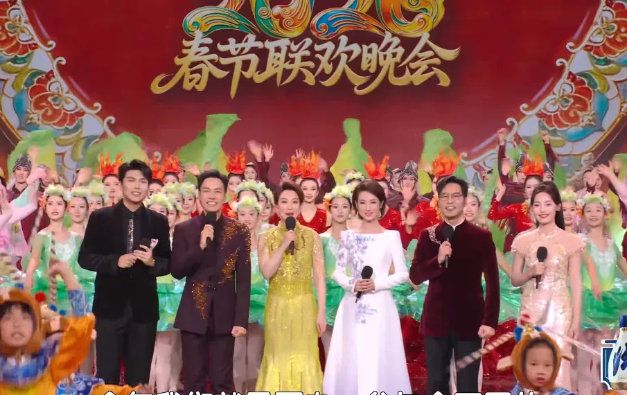 卫视春晚太放飞！央视下场内涵“上春山”，岳云鹏边唱歌边演抢镜_腾讯新闻
