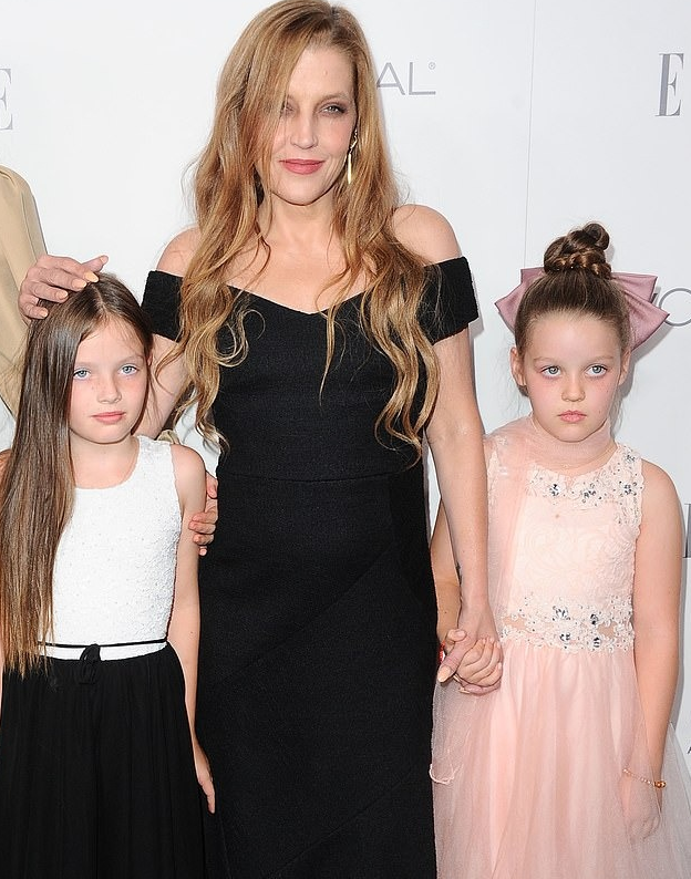 猫王女儿遗产细节全曝光每年可领800万前夫发声讨要抚养费