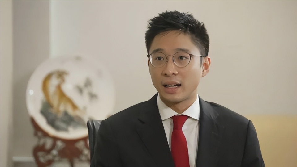 梅西缺赛风波再发酵,霍启刚发出质问之后,弟弟霍启山也发声了_腾讯