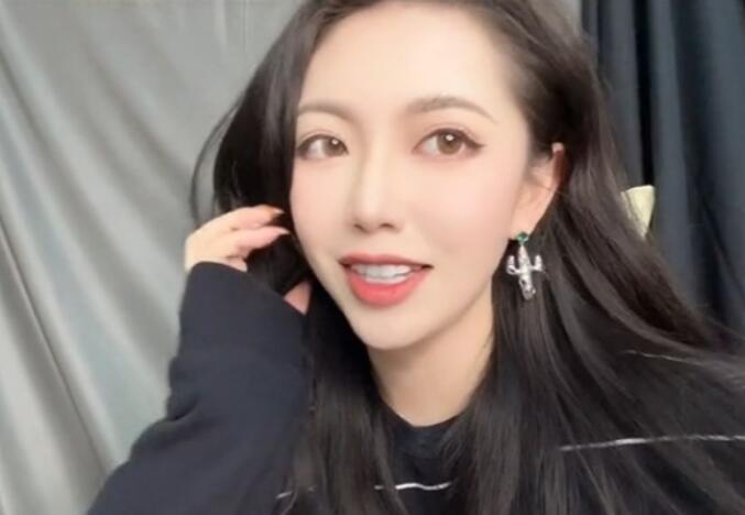 秦朗丢作业事件大结局,主播承认是摆拍,已经被相关部门处罚_腾讯新闻