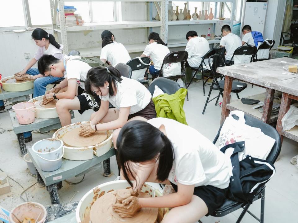 "文明传承与未来希望港澳青少年汉字艺术与非遗的多元体验活动"圆满