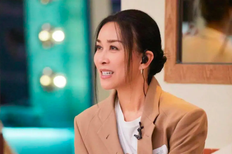 那英现身综艺《萌探2024》,沉寂半年后官宣复出,蓄势待发精神好_腾讯