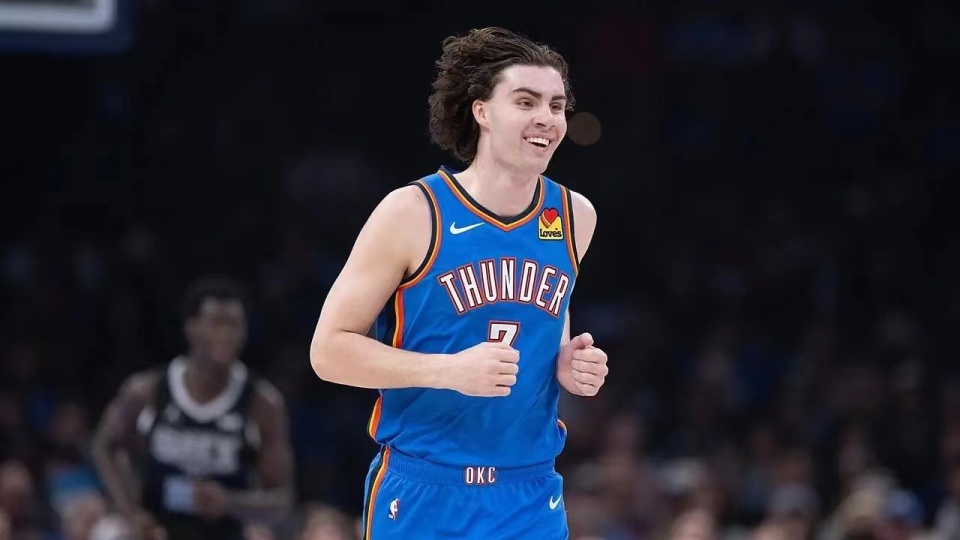 休赛期交易市场的10条大鱼:维金斯第十,米切尔第二,9个全明星!