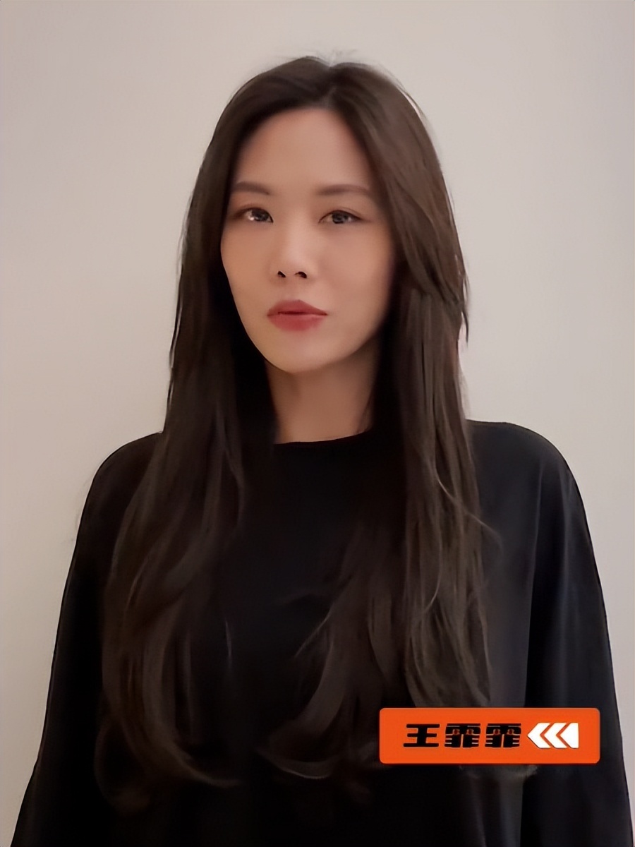 單依純侵權扯出新瓜！經紀人開商K郭麒麟等人助陣，連夜暫停營業 - 