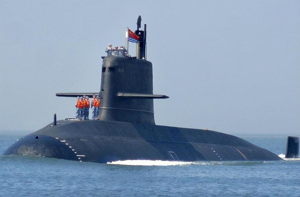 伊朗军工发展速度还挺快,美媒:伊朗aip潜艇,亮相卡塔尔防务展_腾讯