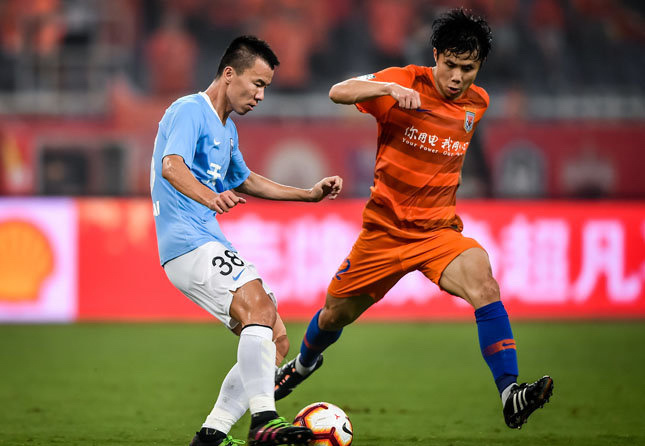 二队打硬仗泰山高中锋后继有人比郭田雨强新蒿俊闵明年上1队