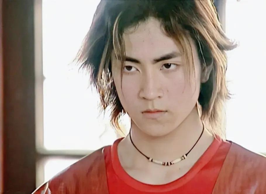 《繁华似锦》王驾麟：曾因断浪出圈，从电眼帅哥到泯然众人，他太没事业心_腾讯新闻