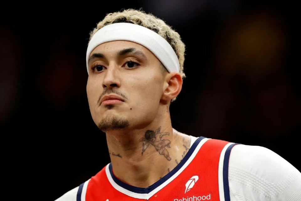 托马斯布莱恩特,2029年首轮选秀权华盛顿奇才交易送出:凯尔库兹马为此