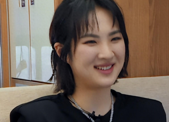 "华为千金"姚安娜:从芭蕾舞者到哈佛学霸,为何硬要闯进娱乐圈_腾讯