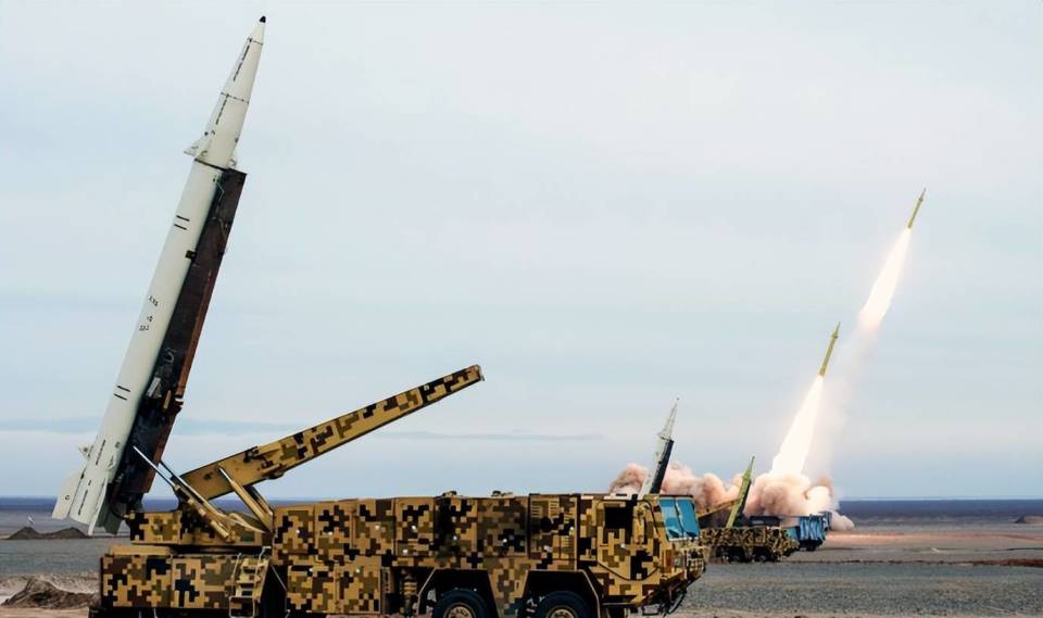 伊朗导弹究竟有多强为何让闯波斯湾的美海军航母忌惮