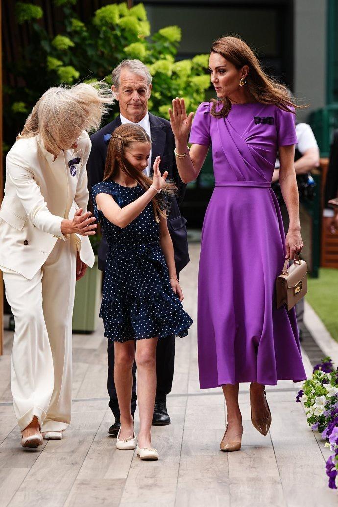 英国凯特王妃患癌第二次公开露面:带女儿出席温网男单决赛现场