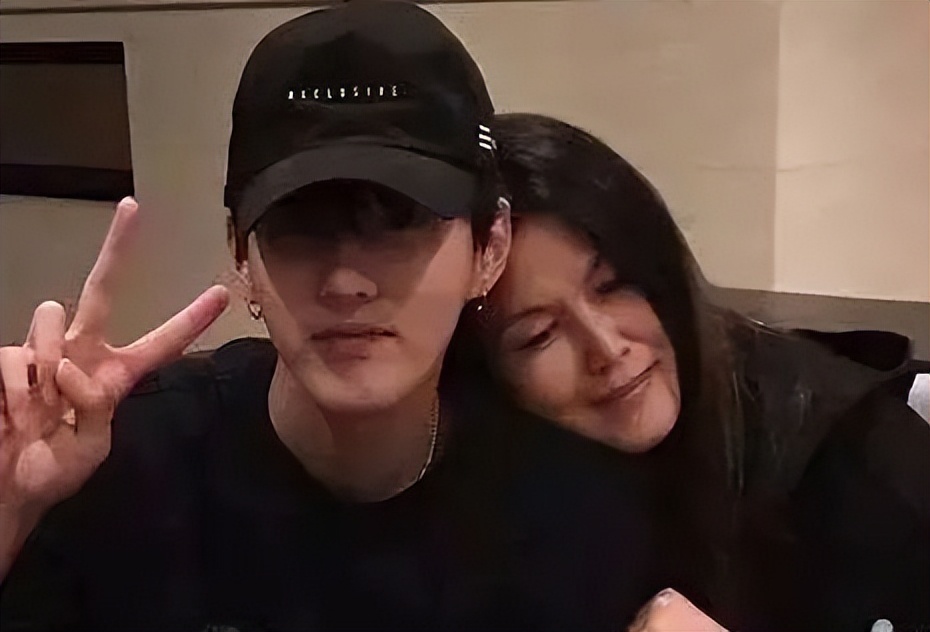 吴亦凡妈妈发文强调受害人和儿子谈过恋爱放话要继续申诉