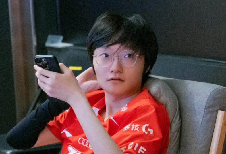 而且大家也看到,小天的这个行为完全可说是不耻下问